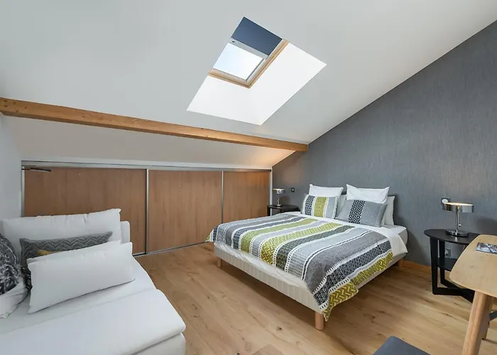 Appartement Contemporain Skis Aux Pieds Avec Parking Au Coeur De Courchevel 1650 - Fr-1-563-83